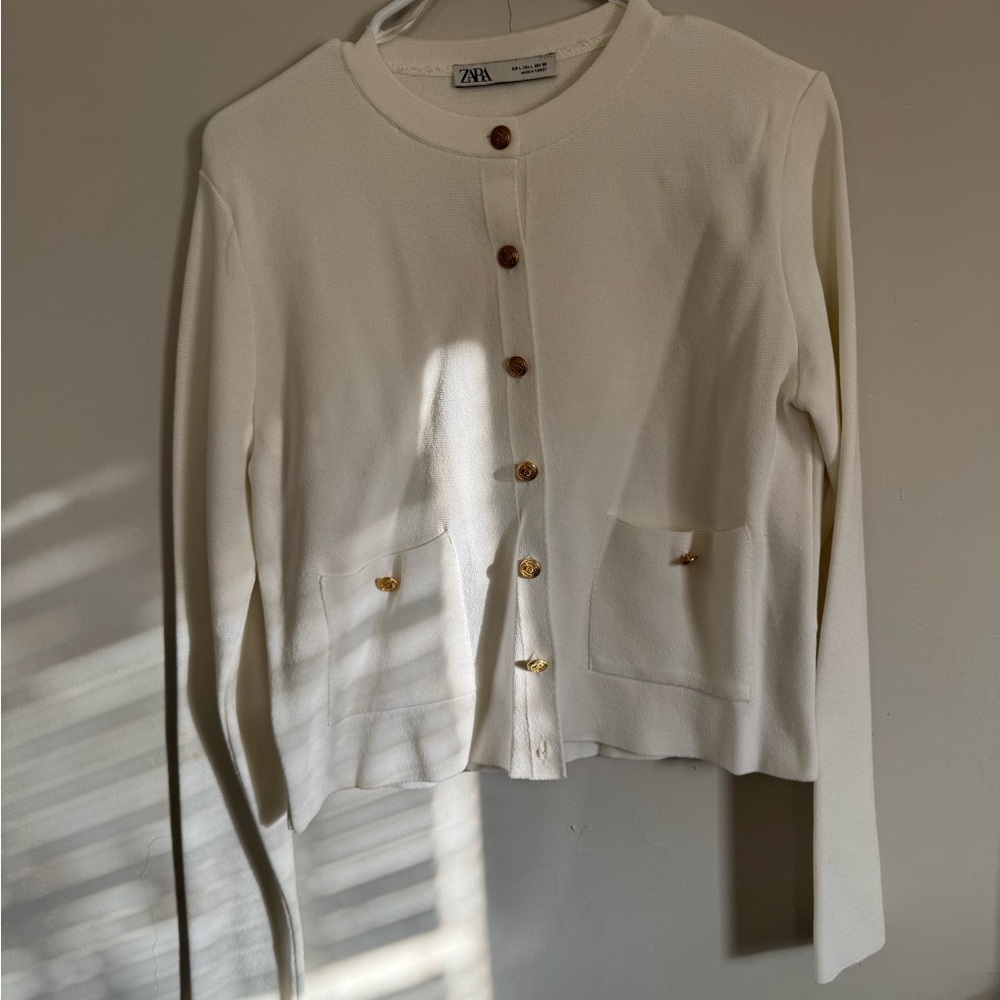 Zara White Button-Up Cardigan